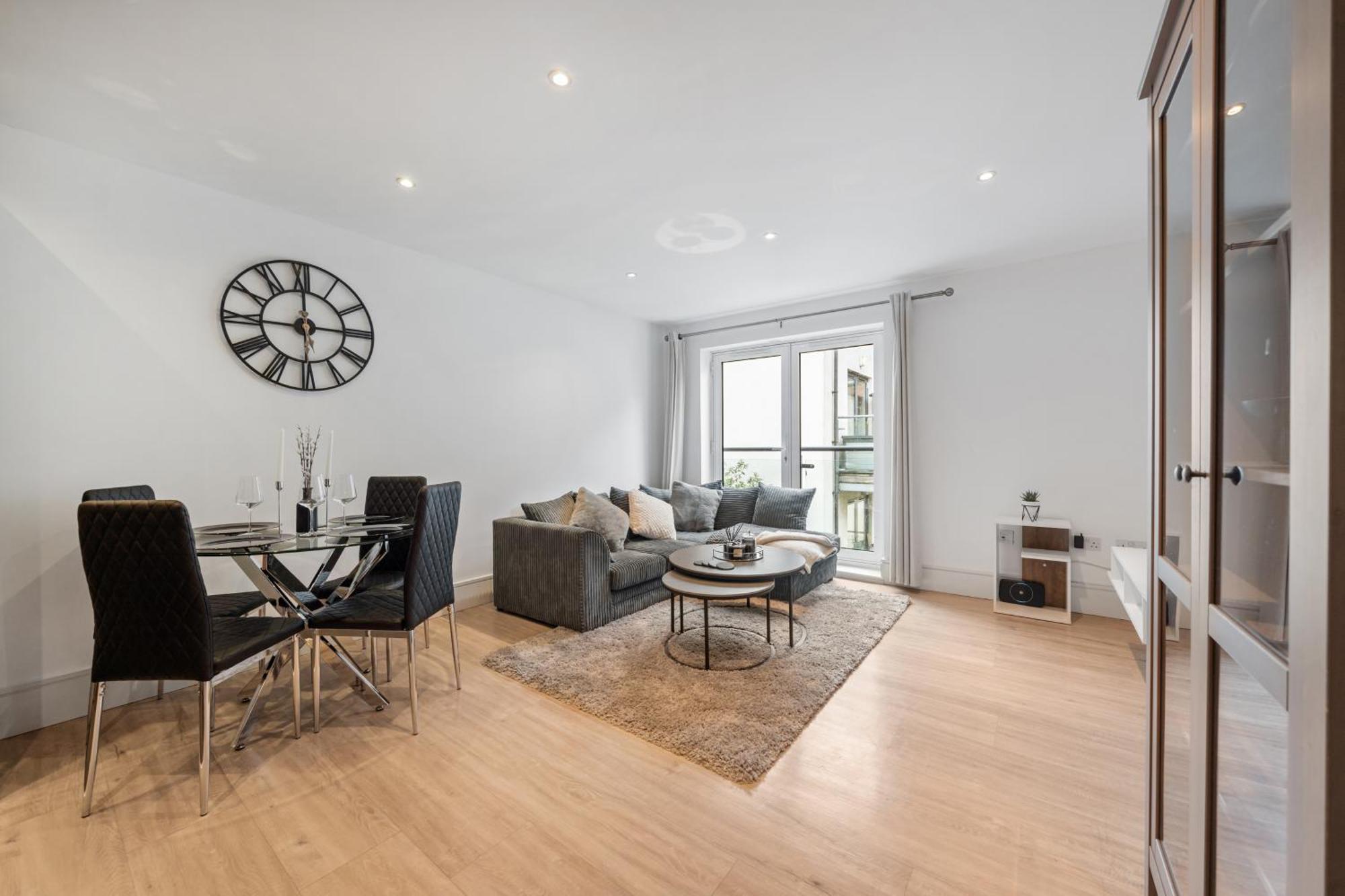 2 Bedroom Apartment In Kings Cross, London, N1 Екстер'єр фото